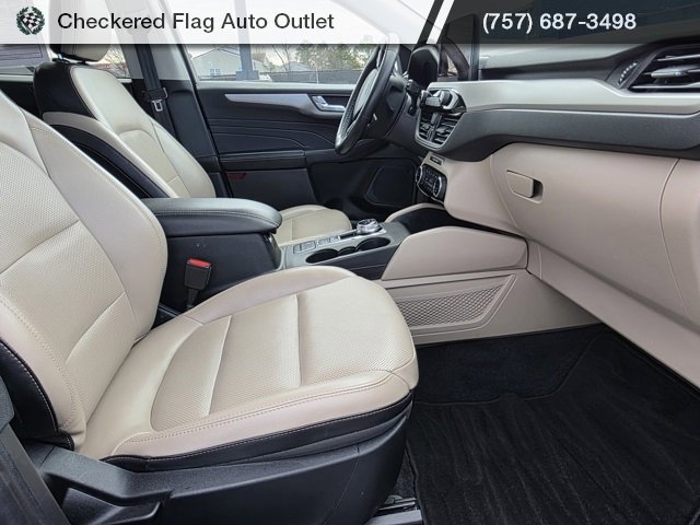 Used 2021 Ford Escape SEL w/ Technology Package image 43