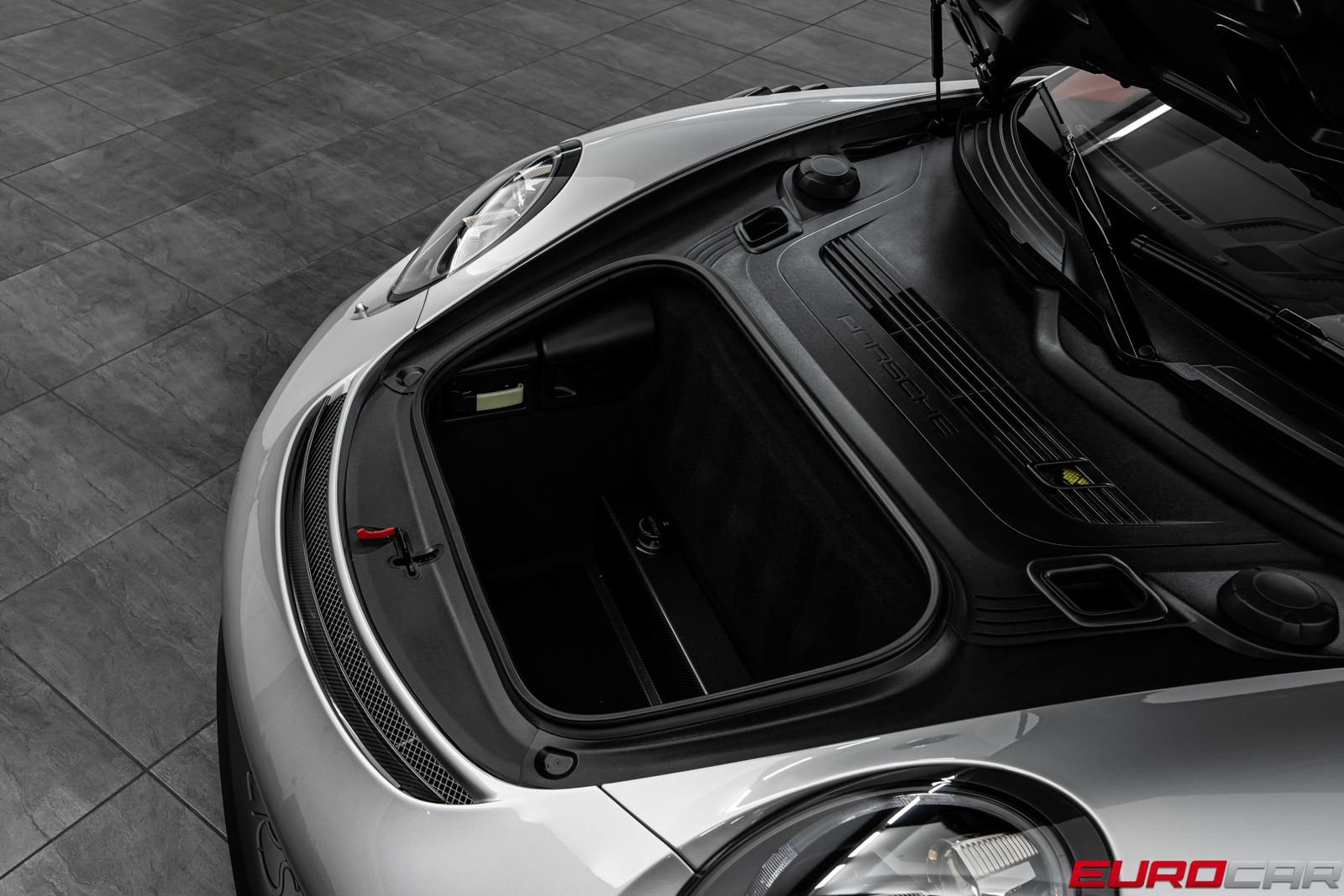Used 2019 Porsche 911 GT2 RS RWD image 10