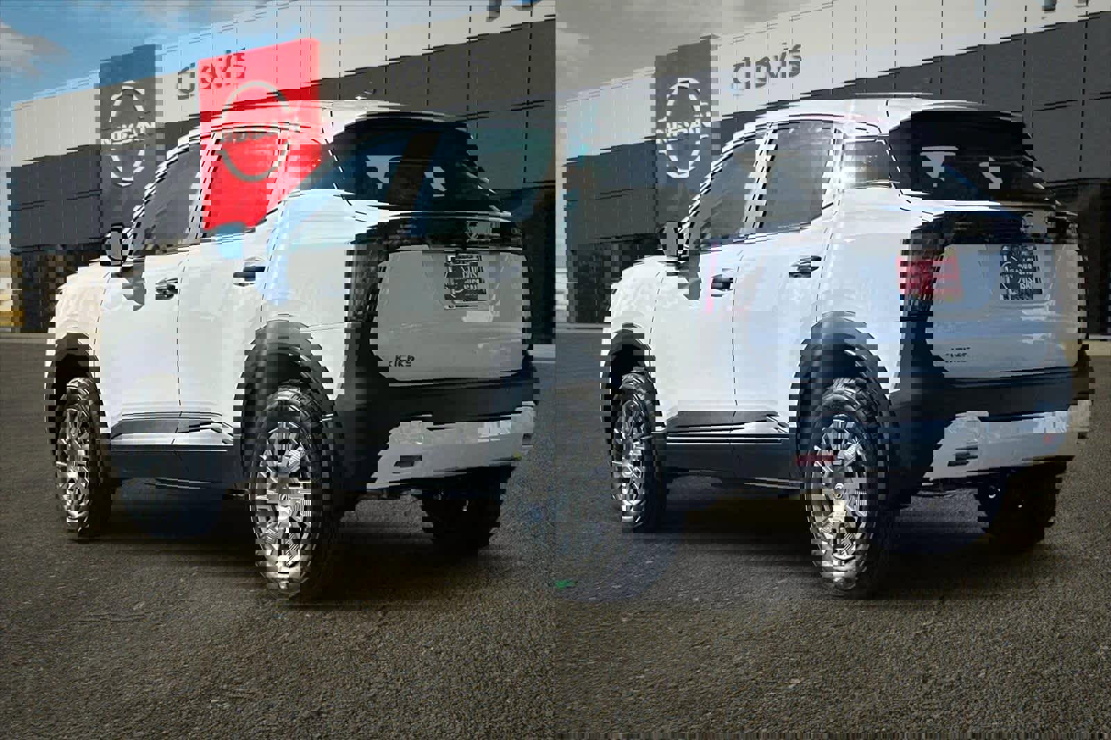 New 2026 Nissan Kicks S image 7