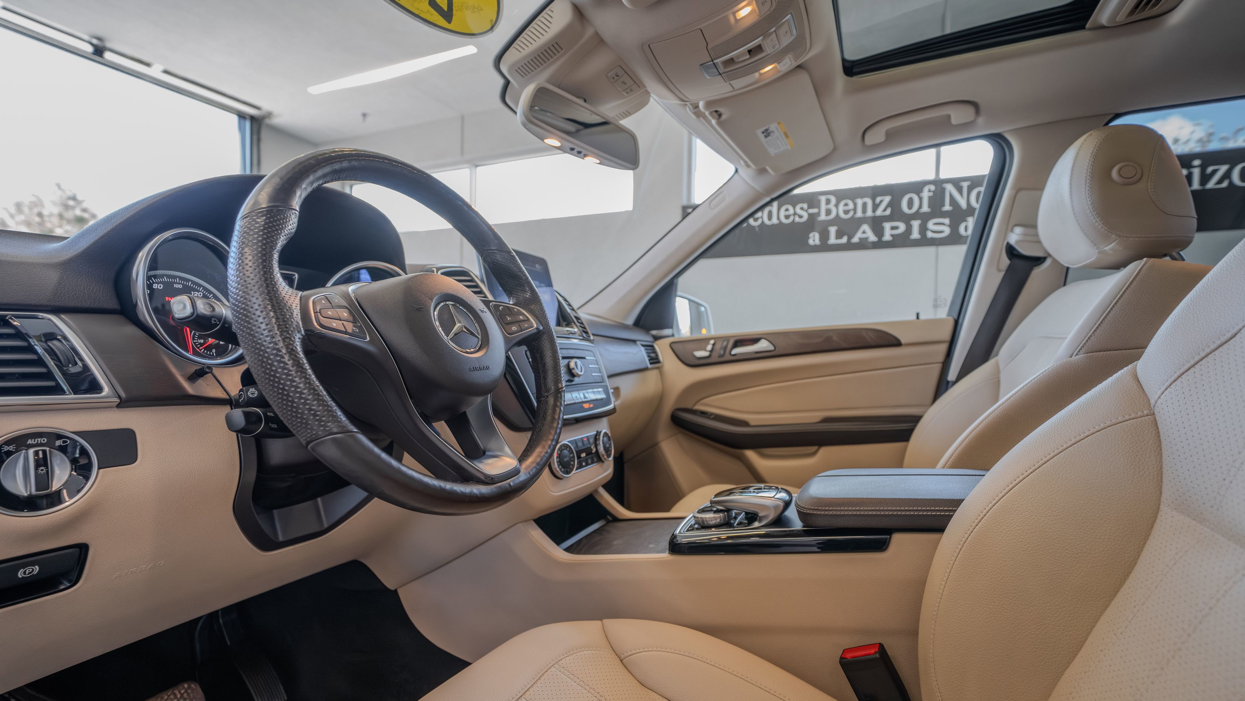 Used 2018 Mercedes-Benz GLE 350 4MATIC w/ Premium 1 Package image 6