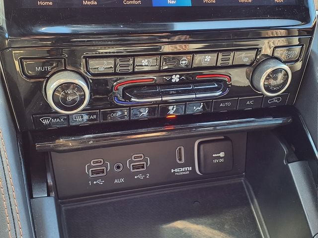 Used 2023 Jeep Grand Cherokee L Summit image 20