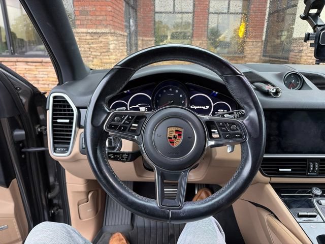 Used 2019 Porsche Cayenne S AWD/4WD image 5