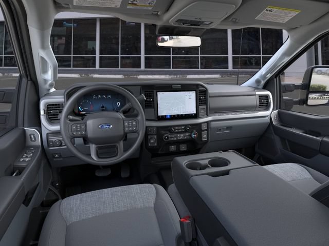 New 2026 Ford F350 XLT w/ XLT Premium Package AWD/4WD image 9