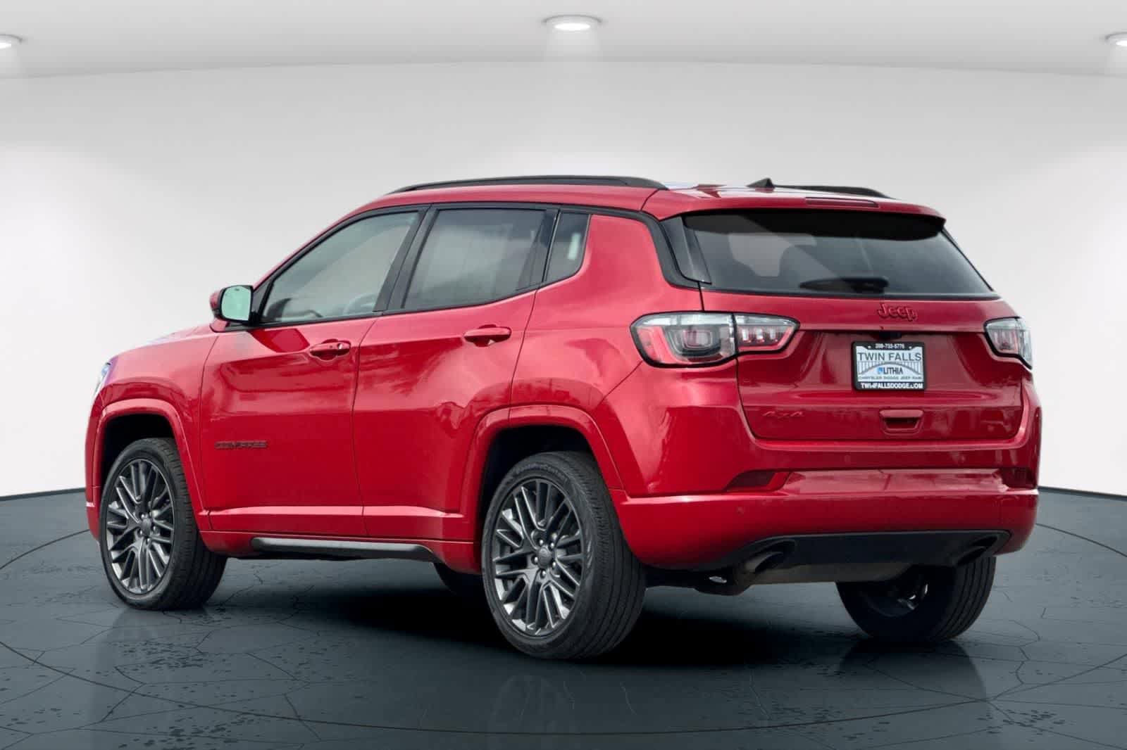 Used 2023 Jeep Compass Limited AWD/4WD image 8