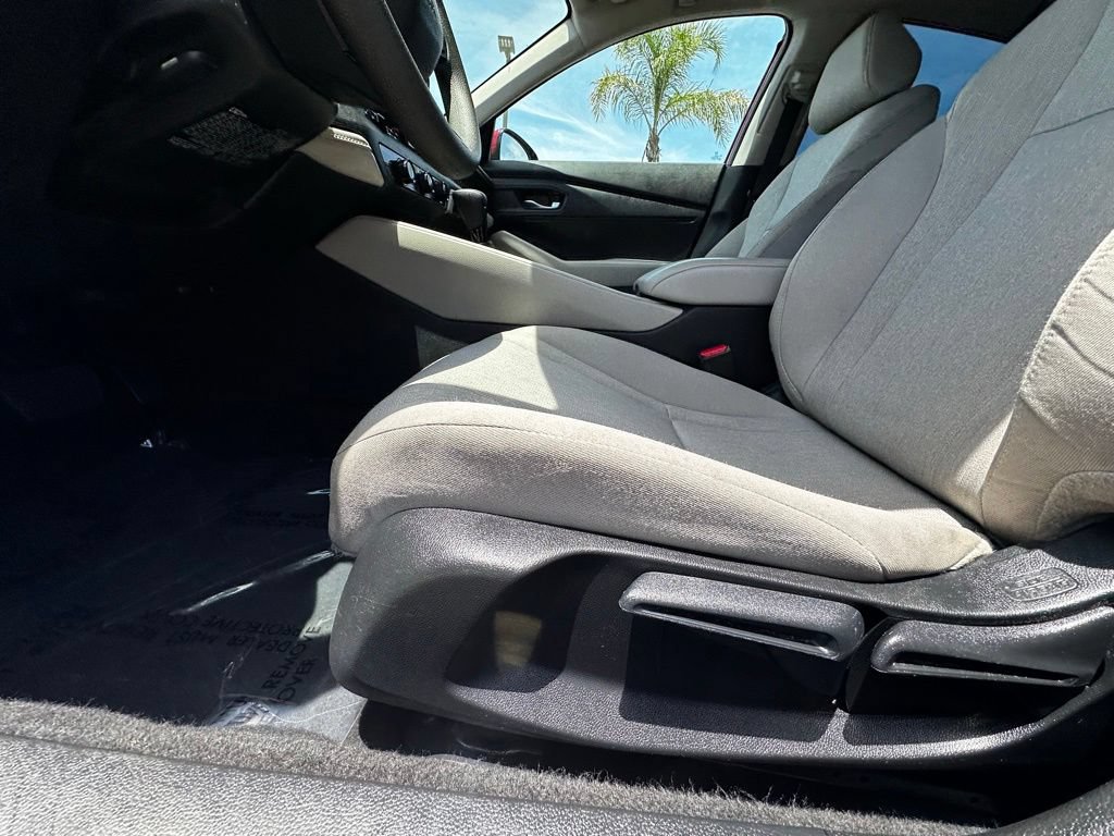 Used 2023 Honda Accord LX image 13