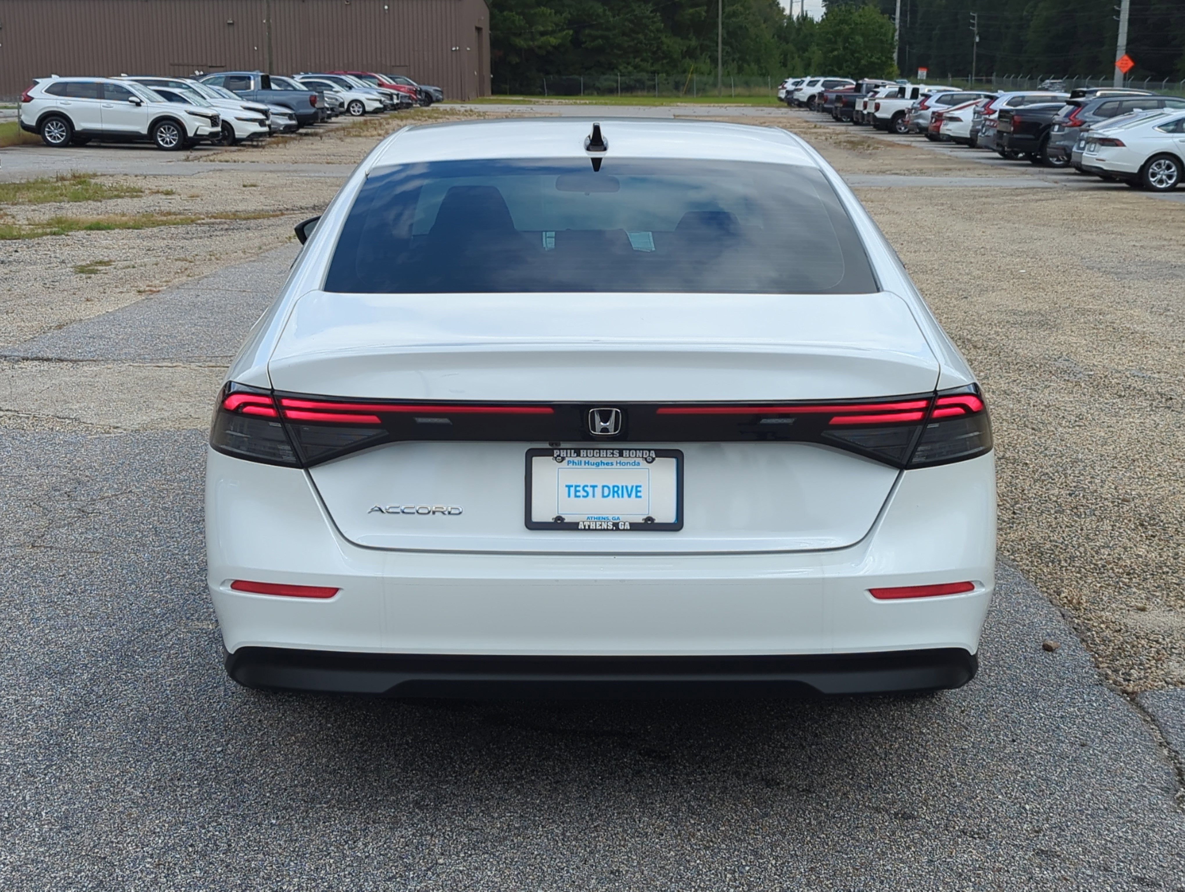 New 2025 Honda Accord SE image 5