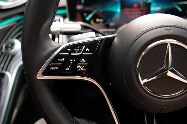 Used 2023 Mercedes-Benz Maybach S 580 4MATIC image 32