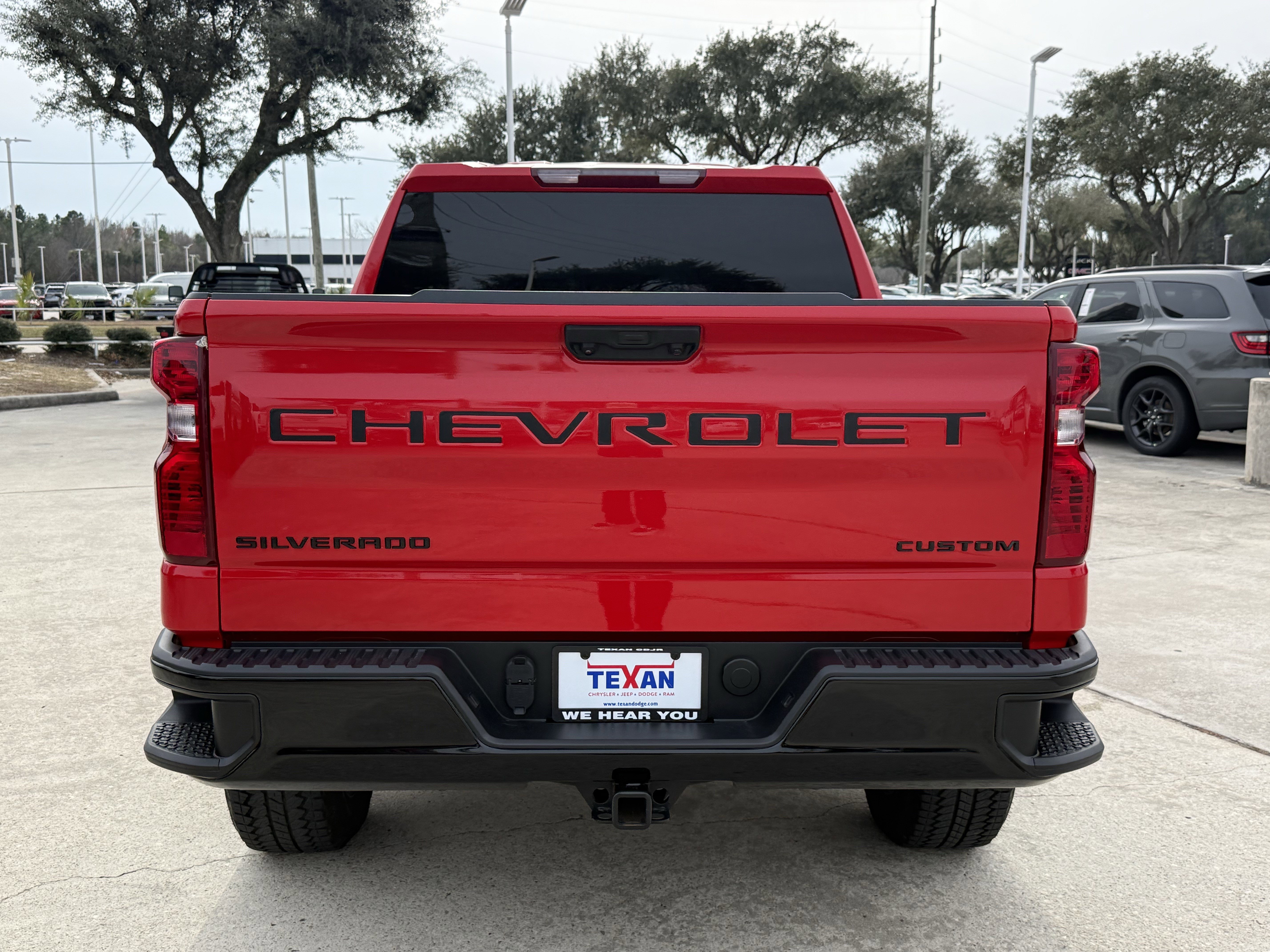 Used 2024 Chevrolet Silverado 1500 Custom Trail Boss w/ Turbomax Blackout Package image 6