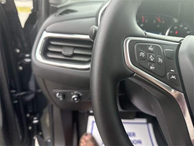 Used 2023 Chevrolet Equinox LT image 18