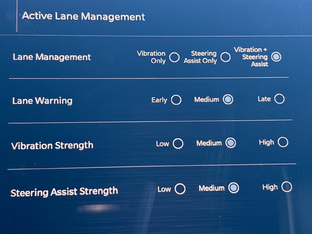New 2025 RAM 3500 Laramie AWD/4WD image 46