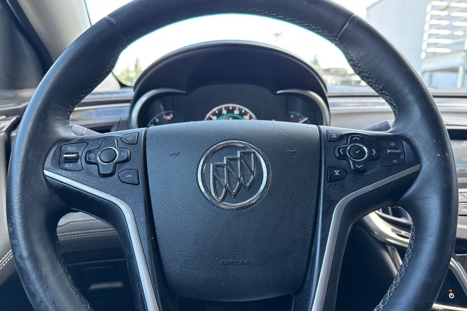 Used 2016 Buick LaCrosse Leather FWD image 22