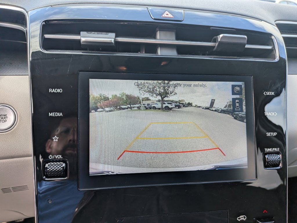 Certified 2022 Hyundai Tucson Blue AWD/4WD image 19
