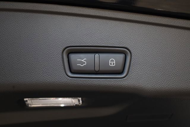 Used 2024 Maserati Grecale GT image 24