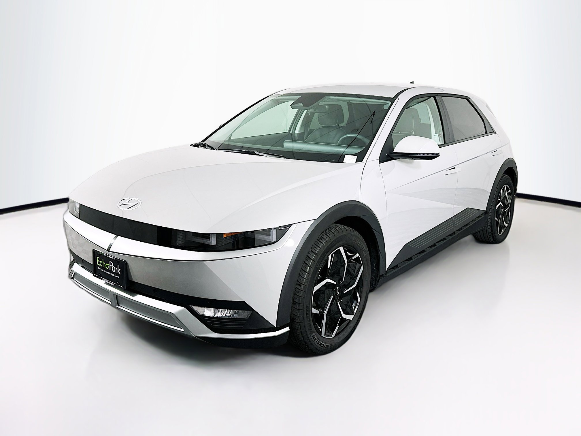 Used 2023 Hyundai Ioniq 5 SEL w/ Cargo Package image 3