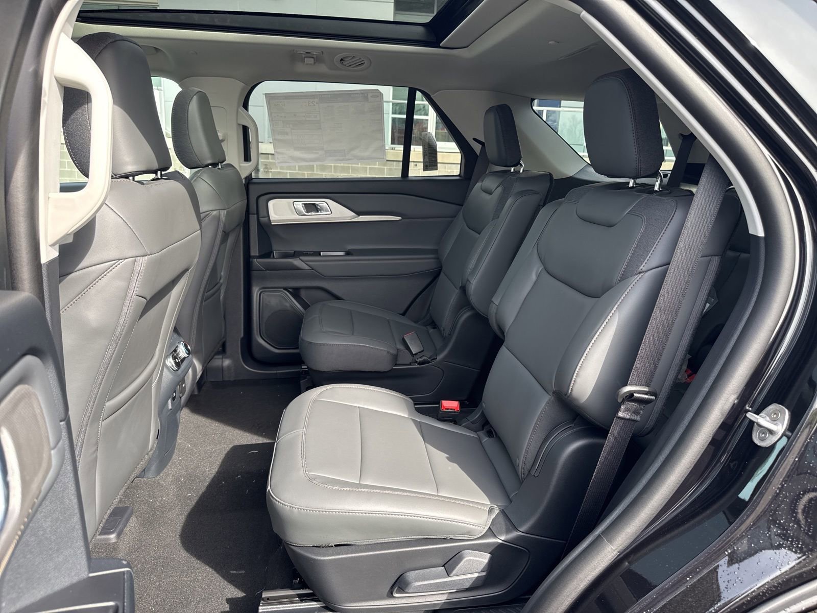 New 2026 Ford Explorer Active w/ Active Comfort Package image 35