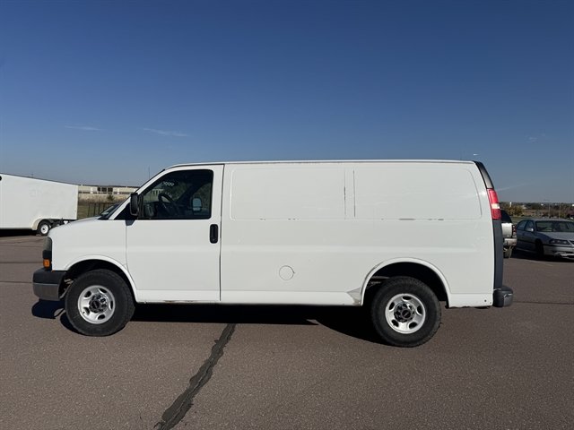 Used 2013 GMC Savana 2500 RWD image 8