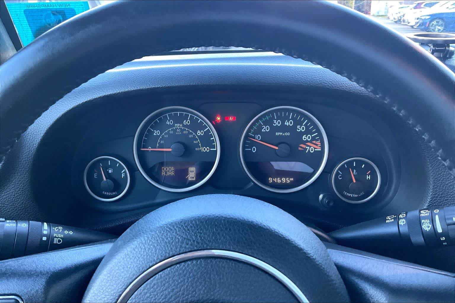 Used 2017 Jeep Wrangler Unlimited Sahara AWD/4WD image 23