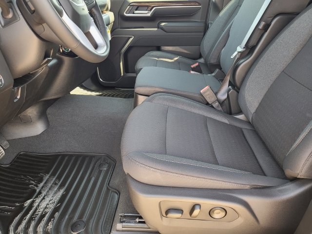 New 2026 GMC Sierra 2500 SLE w/ SLE Value Package; AWD/4WD image 19