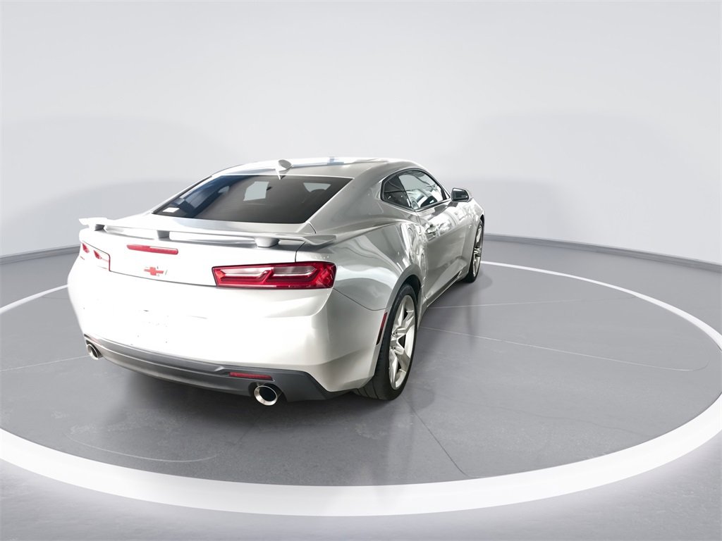 Used 2018 Chevrolet Camaro SS image 8