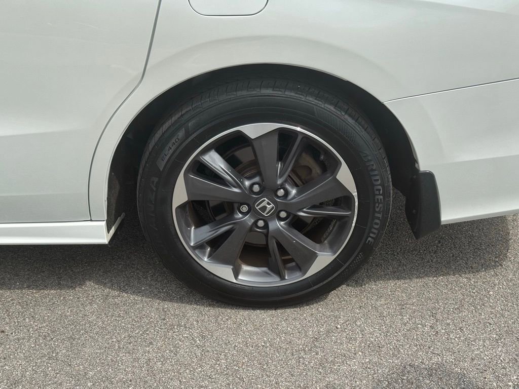 Used 2022 Honda Odyssey Elite image 10