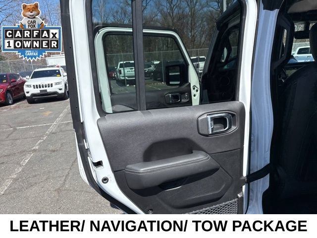 Used 2023 Jeep Wrangler Unlimited Sahara w/ Cold Weather Group image 33