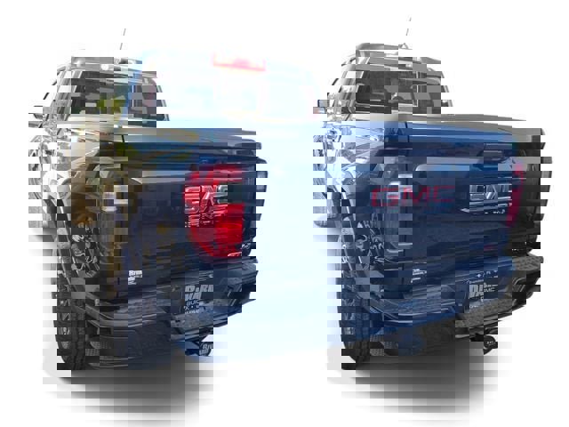 New 2026 GMC Canyon AT4 AWD/4WD image 4