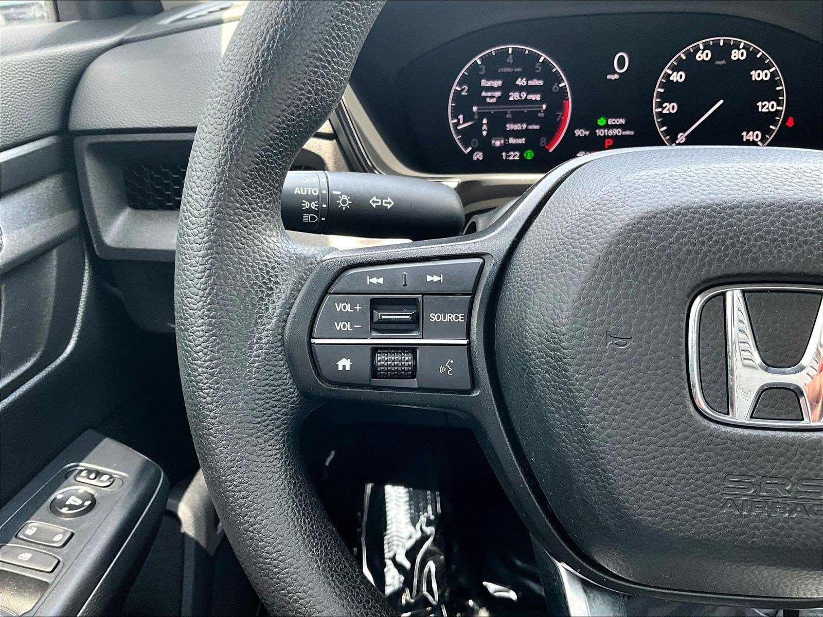Used 2023 Honda CR-V LX image 10
