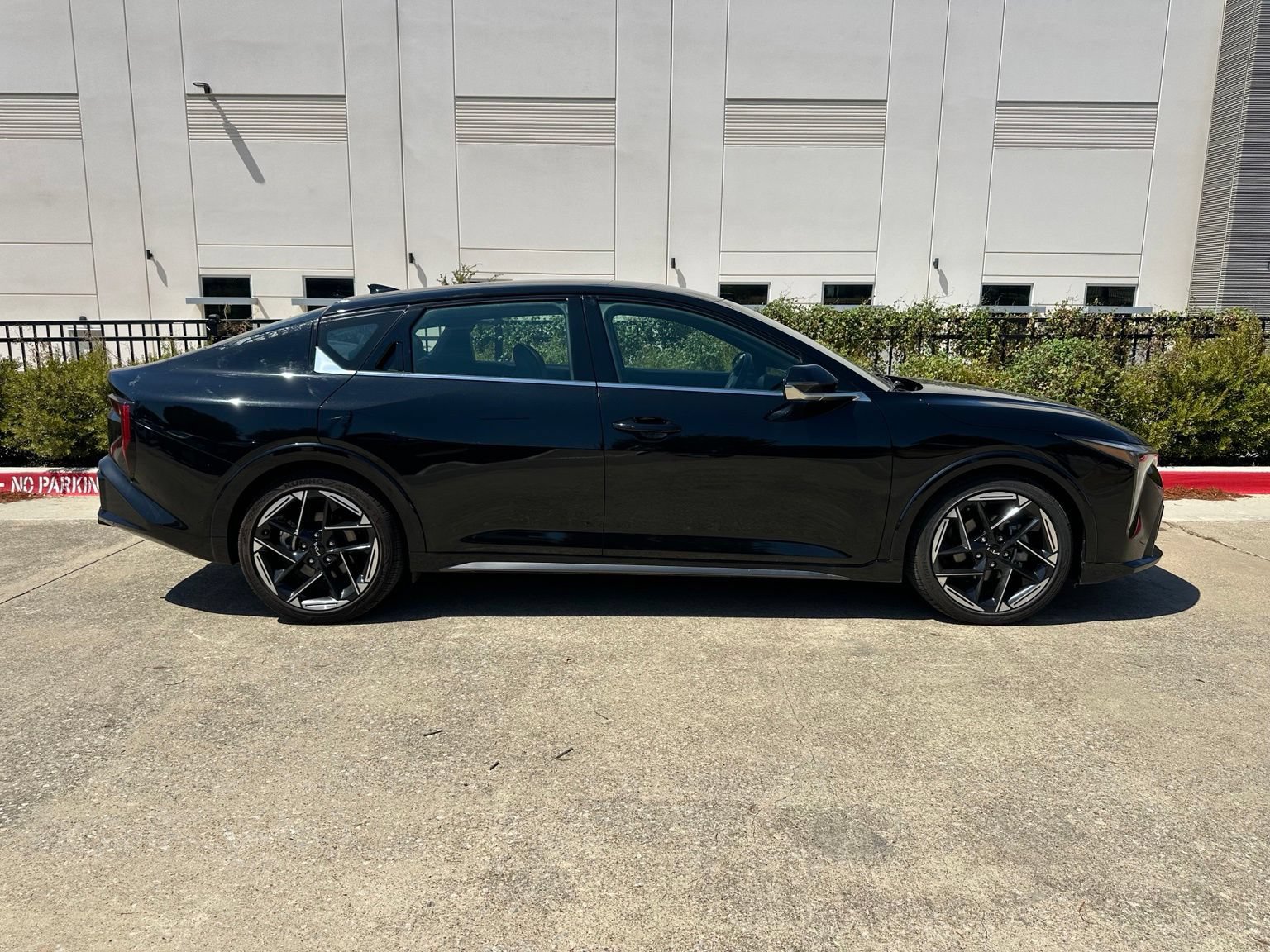 Used 2025 Kia K4 GT-Line FWD image 9