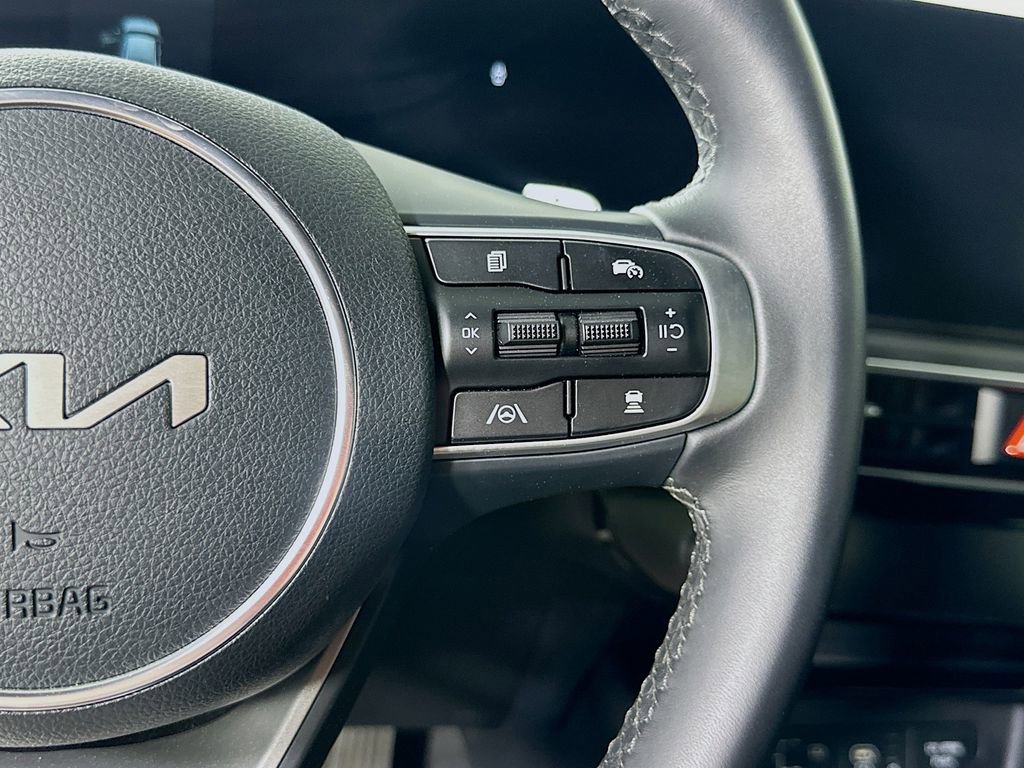 Used 2025 Kia K5 GT image 22