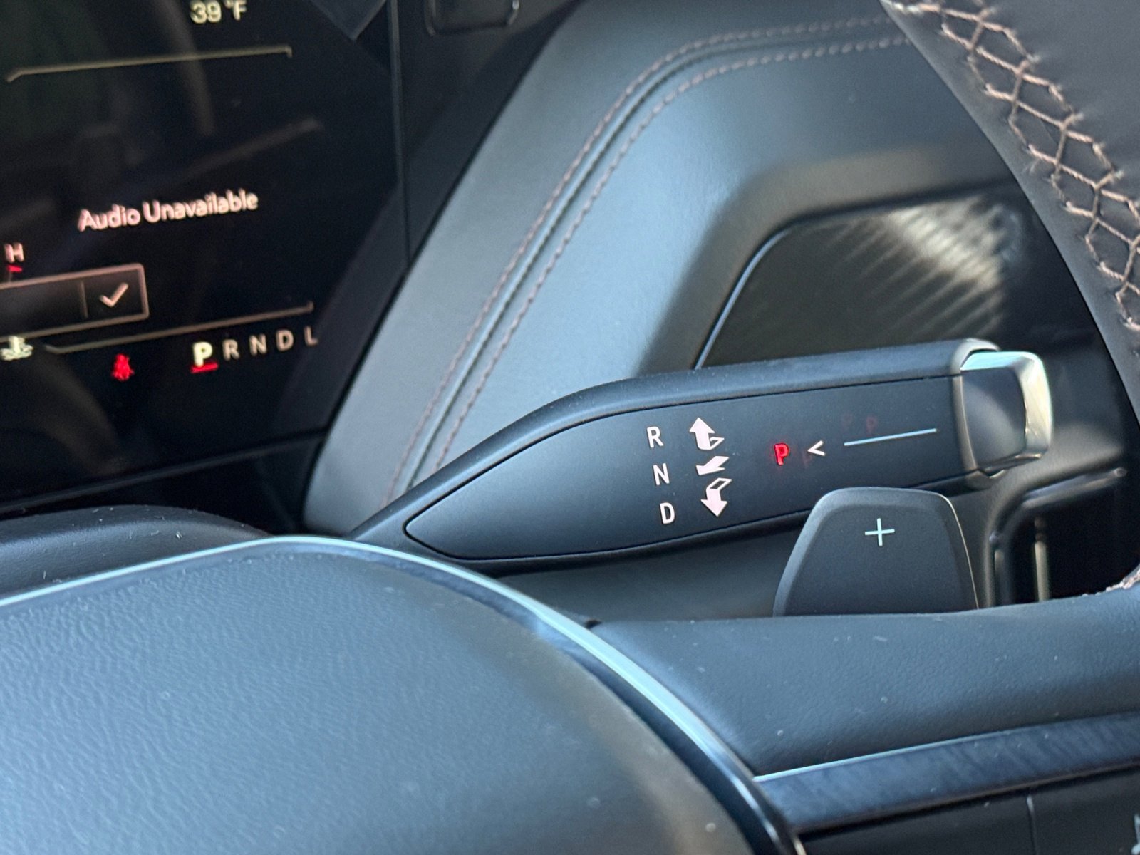 New 2026 GMC Yukon XL AT4 w/ AT4 Premium Package AWD/4WD image 23