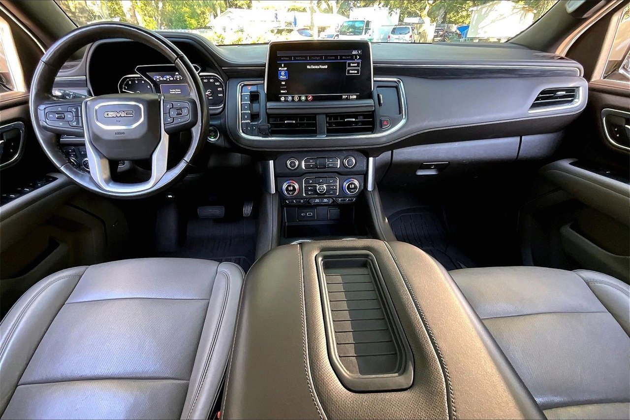 Used 2021 GMC Yukon SLT w/ SLT Luxury Plus Package image 7