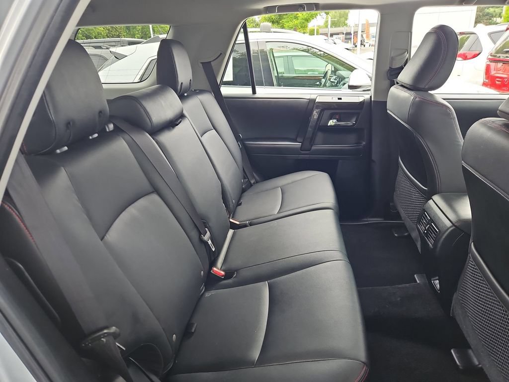 Used 2020 Toyota 4Runner TRD Off-Road Premium w/ Moonroof Package AWD/4WD image 15