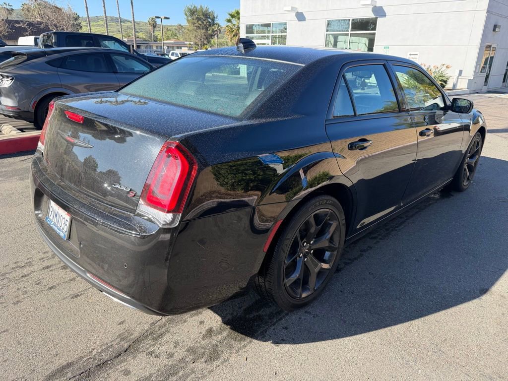 Used 2022 Chrysler 300 S image 7