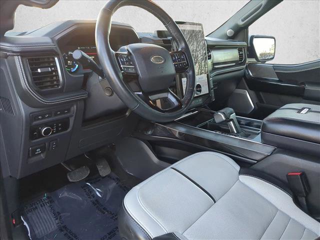 Used 2023 Ford F150 Lightning Platinum image 10