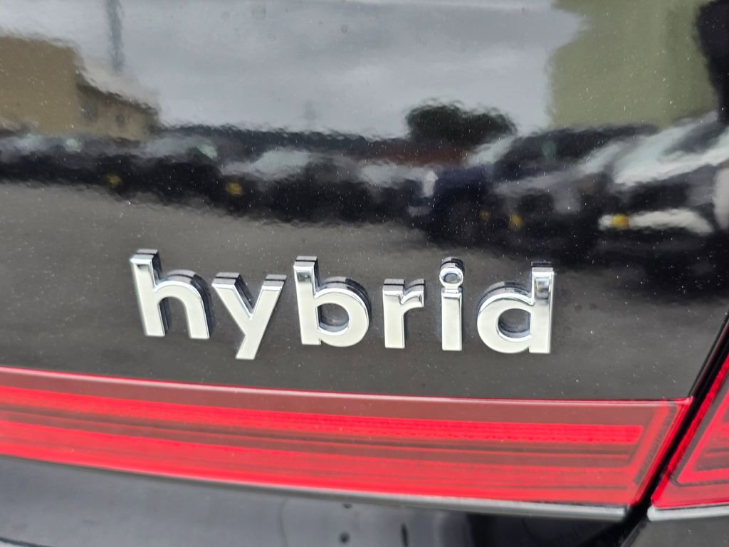 Used 2023 Hyundai Sonata Limited w/ Cargo Package image 27