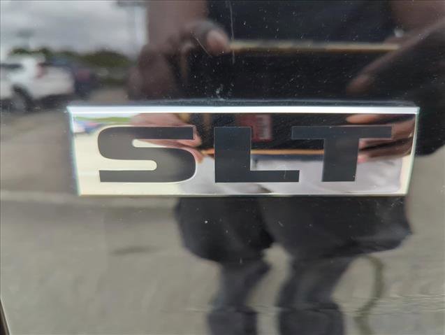 Used 2019 RAM 1500 Classic SLT AWD/4WD image 25