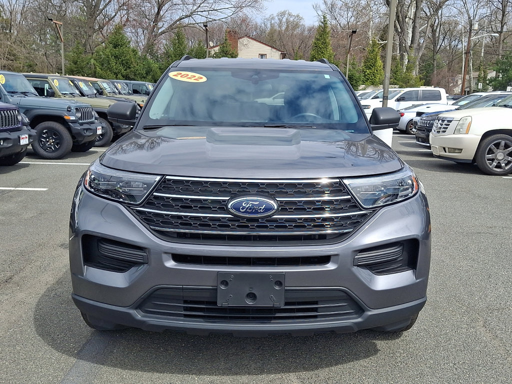Used 2022 Ford Explorer XLT image 8