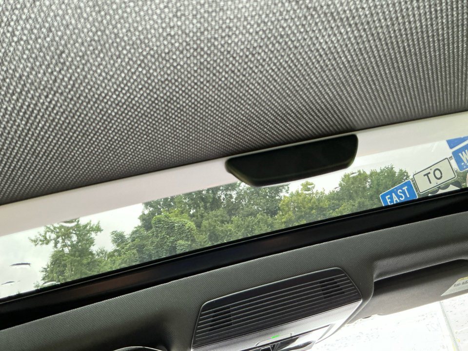 New 2025 Volkswagen GTI SE image 19