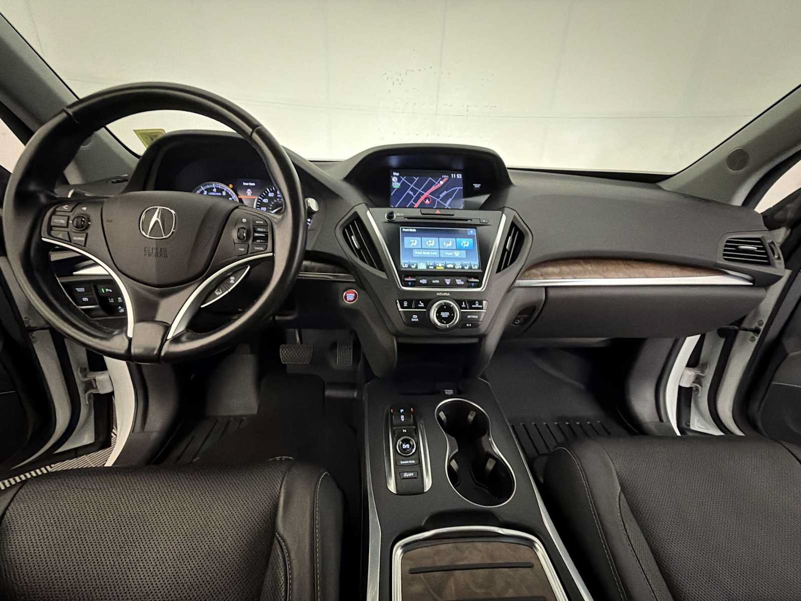 Used 2019 Acura MDX w/ Technology Package AWD/4WD image 17
