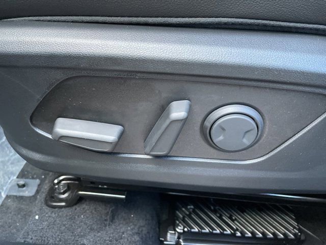 New 2026 Hyundai Tucson Limited image 9