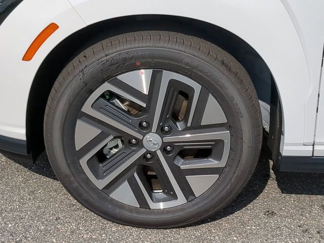 Used 2023 Hyundai Kona Limited image 11