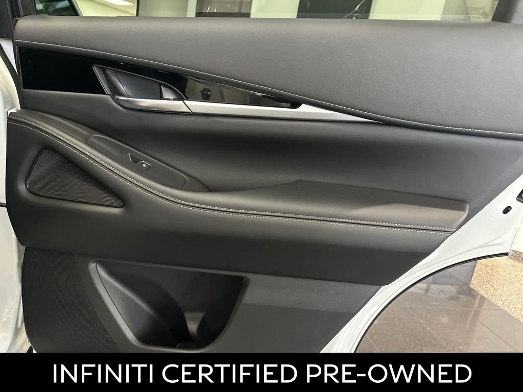 Certified 2025 INFINITI QX60 Pure image 33