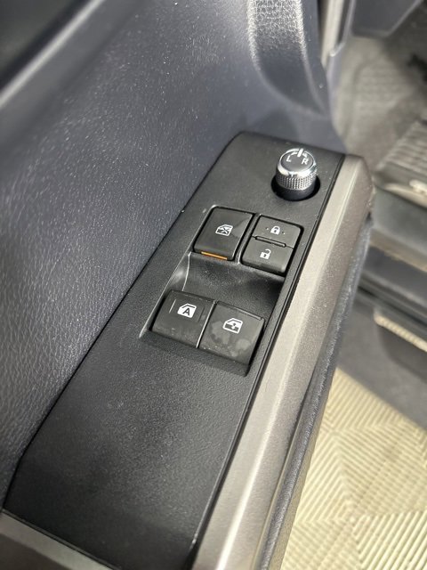 Used 2018 Toyota Tacoma SR5 image 24