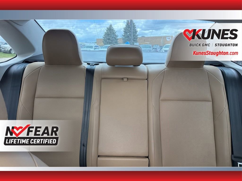 Used 2019 Volkswagen Jetta SE FWD image 37