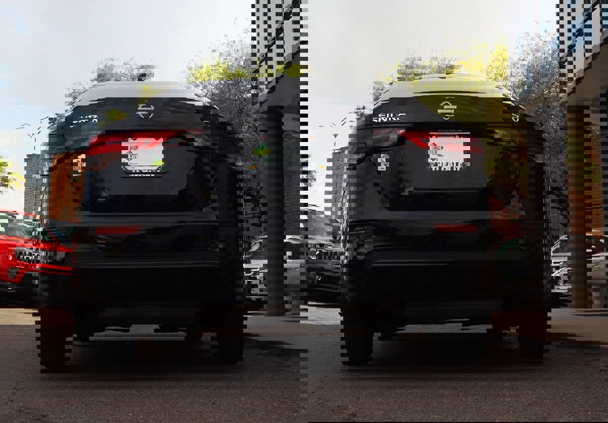 Used 2024 Nissan Sentra SV image 12