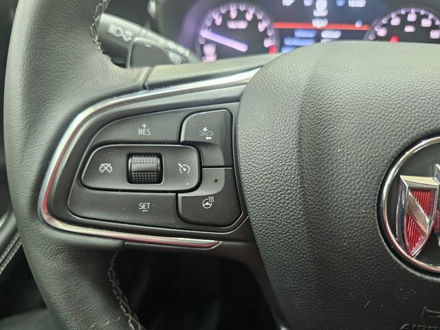Used 2023 Buick Envision Essence FWD image 12