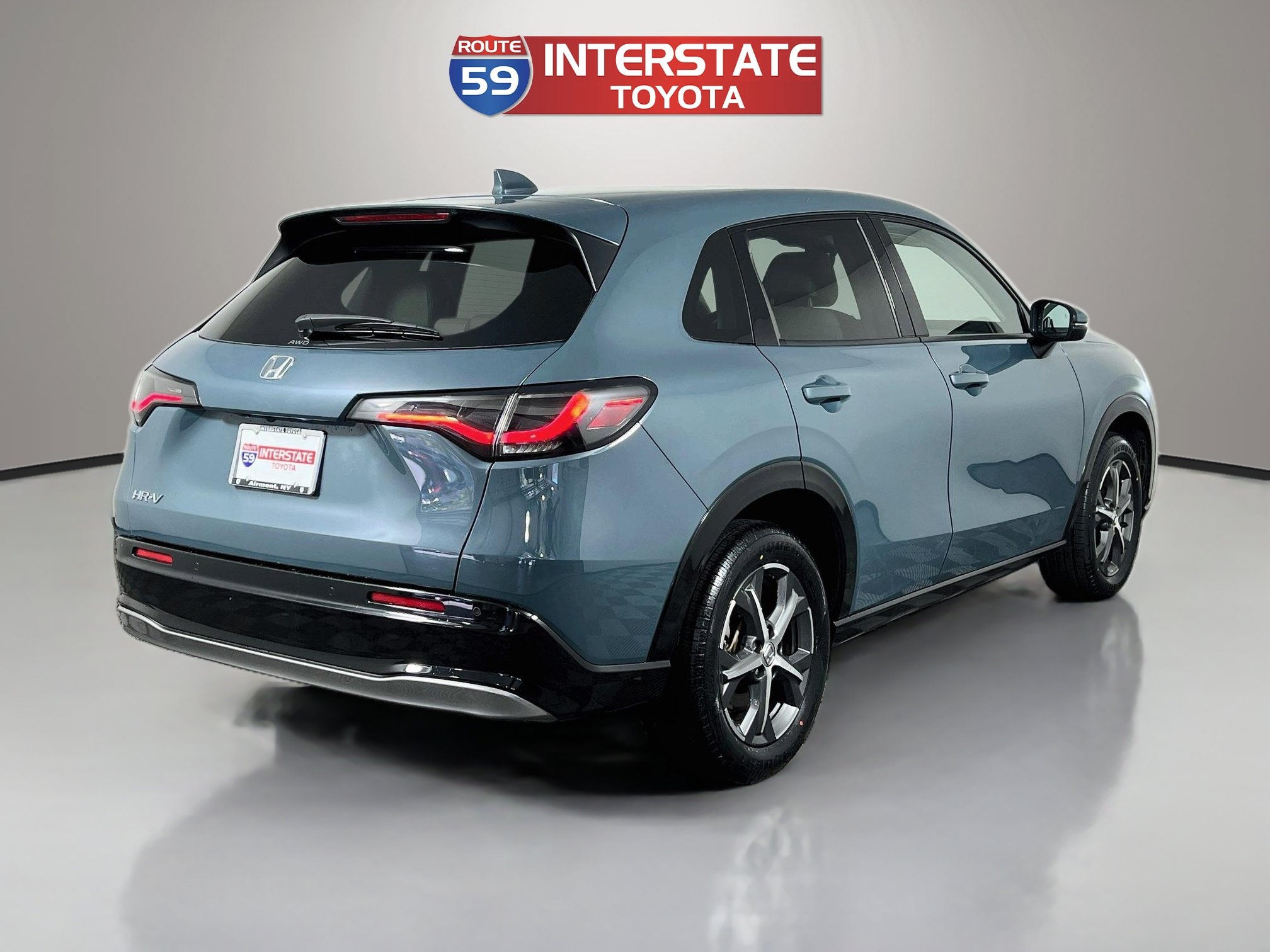 Used 2024 Honda HR-V EX-L image 7