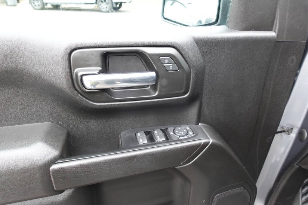 Used 2021 Chevrolet Silverado 1500 Custom w/ LPO, Dark Essentials Package AWD/4WD image 15