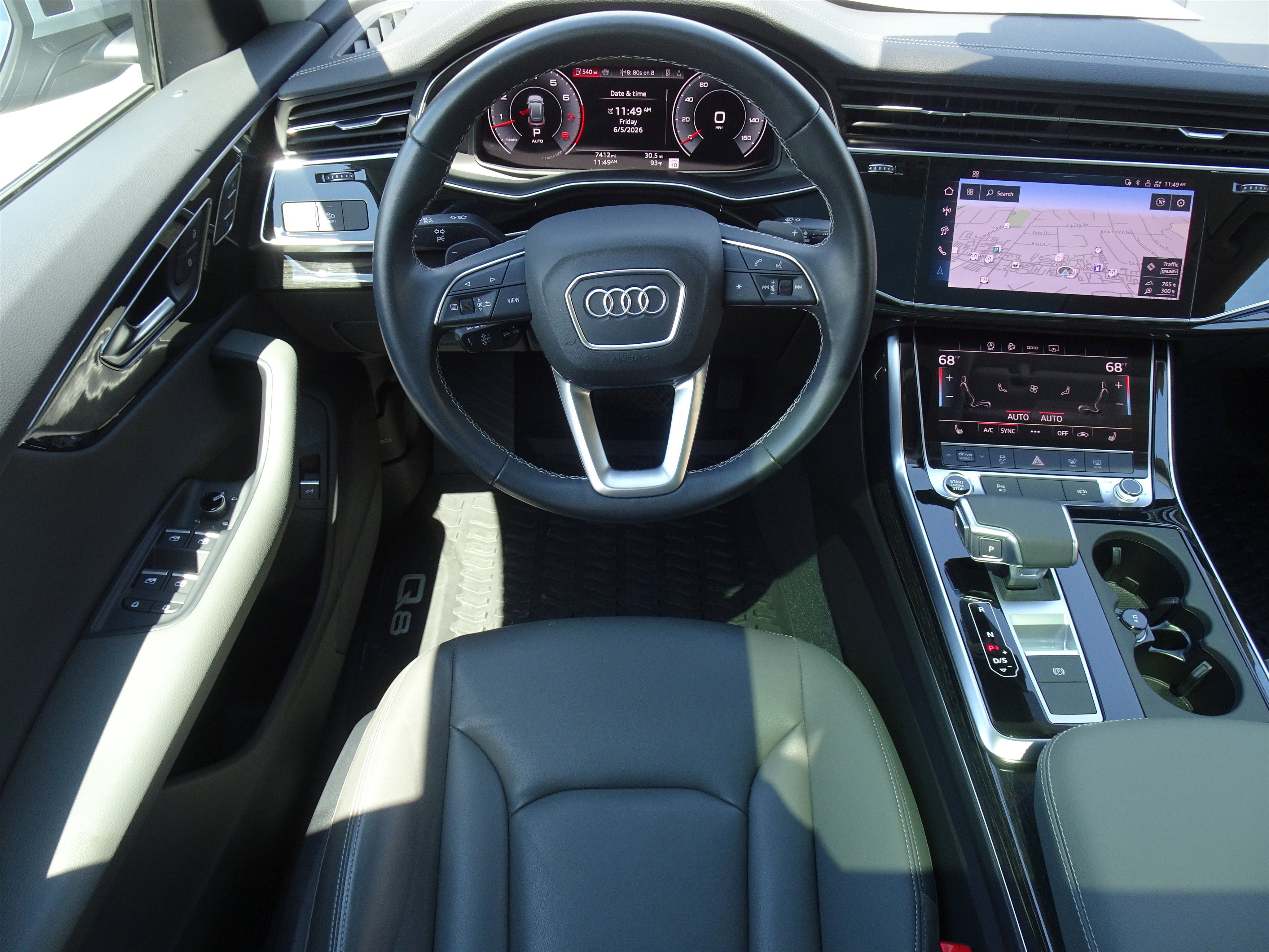 Certified 2025 Audi Q8 Premium AWD/4WD image 10