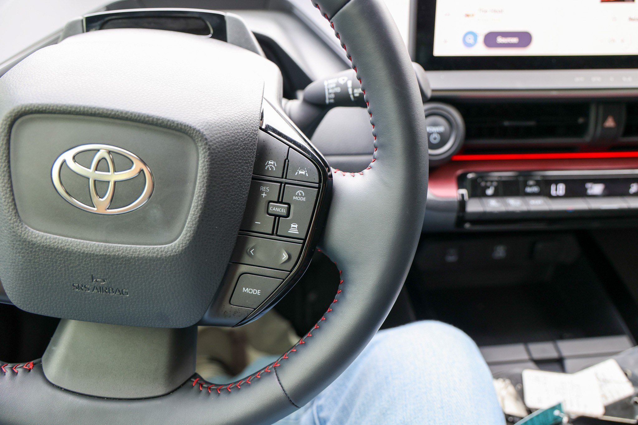 Certified 2026 Toyota Prius Plug-In Hybrid FWD image 20